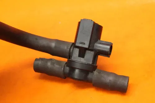 04-07 KAWASAKI NINJA ZX10R OEM AIR VALVE SOLENOID TOP ENGINE SWITCH SENSOR