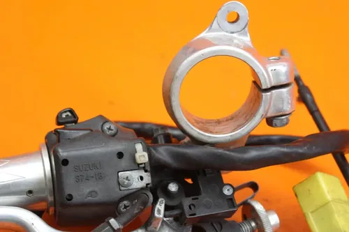 97-00 SUZUKI GSXR600 OEM LEFT CLIP ON HANDLEBAR W SWITCHES 37400-33E31