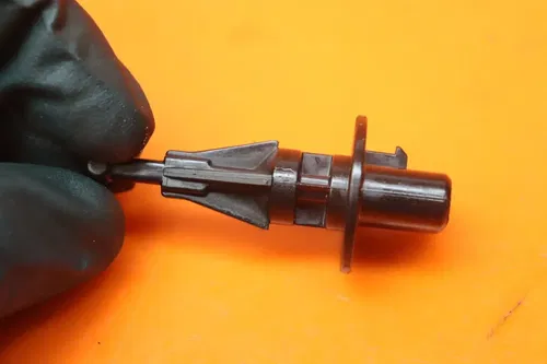 2009 SUZUKI BOULEVARD M109R OEM AIR INTAKE TEMPERATURE TEMP SENSOR