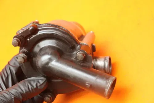 2007-2017 KAWASAKI NINJA ZX6R OEM ENGINE WATER COOLANT PUMP