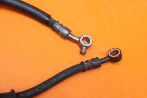 05-08 SUZUKI GSXR 1000 OEM FRONT BRAKE CALIPER HOSE LINE
