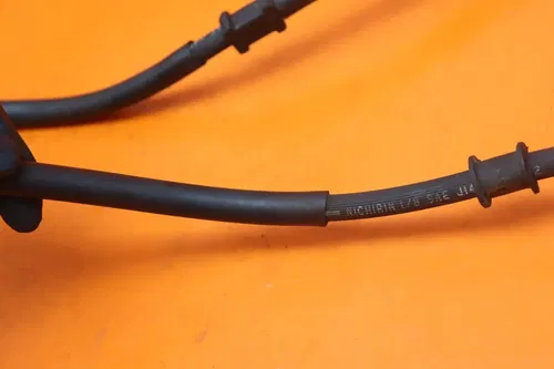 05-08 SUZUKI GSXR 1000 OEM FRONT BRAKE CALIPER HOSE LINE