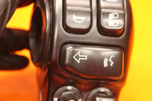 2015 HARLEY-DAVIDSON ROAD GLIDE SPECIAL FLTRXS OEM LEFT CLIP ON HANDLE SWITCHES