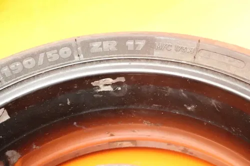 05-08 SUZUKI GSXR 1000 OEM STRAIGHT REAR WHEEL BACK RIM W TIRE