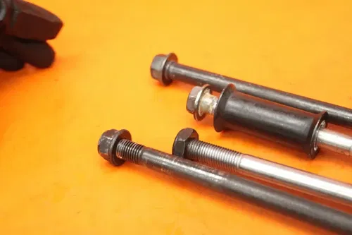 12-25 2016 KAWASAKI NINJA 650 OEM ENGINE MOUNTING BOLTS HARDWARE MOTOR SCREWS