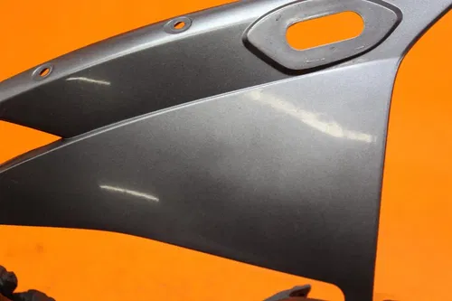 2005 2006 SUZUKI GSXR 1000 OEM LEFT FRONT UPPER NOSE FAIRING COWL SHROUD