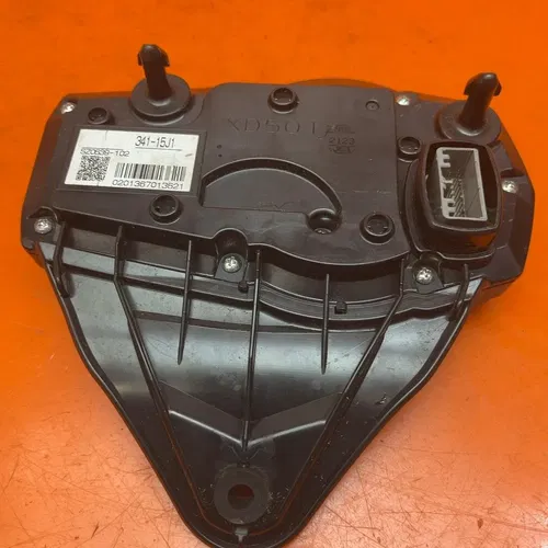 11-23 SUZUKI GSXR750 SPEEDO TACH GAUGES DISPLAY CLUSTER SPEEDOMETER 9K MILES