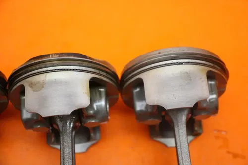 1998-2003 YAMAHA YZF R1 OEM ENGINE MOTOR BLOCK PISTONS 4XV-11631-10-00