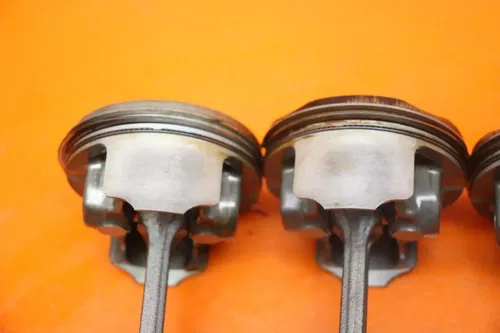 1998-2003 YAMAHA YZF R1 OEM ENGINE MOTOR BLOCK PISTONS 4XV-11631-10-00