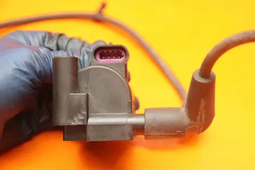 2013 HARLEY-DAVIDSON ELECTRA GLIDE OEM IGNITION COIL