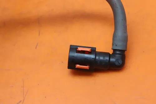 2004-2005 KAWASAKI NINJA ZX10R OEM FUEL HOSE GAS LINE TUBE PIPE