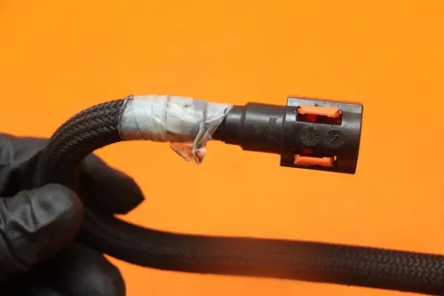 2004-2005 KAWASAKI NINJA ZX10R OEM FUEL HOSE GAS LINE TUBE PIPE