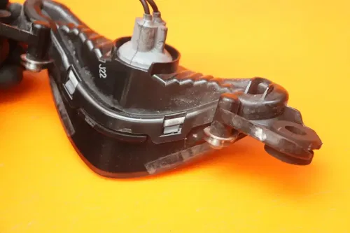 07-08 SUZUKI GSXR 1000 OEM RUNNING PILOT FRONT LIGHT