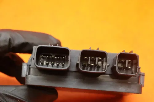 05-17 2006 KAWASAKI NINJA ZX6R OEM RELAY ASSEMBLY FUSE BOX