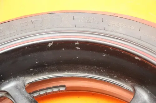 2004-2006 YAMAHA YZF R1 OEM STRAIGHT REAR WHEEL BACK RIM