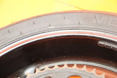 2004-2006 YAMAHA YZF R1 OEM STRAIGHT REAR WHEEL BACK RIM