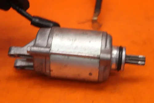 01-23 2007 SUZUKI GSXR 1000 OEM ENGINE STARTING STARTER MOTOR -DC 12V