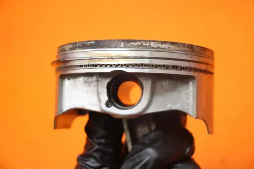 2011 KAWASAKI VULCAN 1700 VOYAGER ABS OEM ENGINE MOTOR BLOCK PISTON