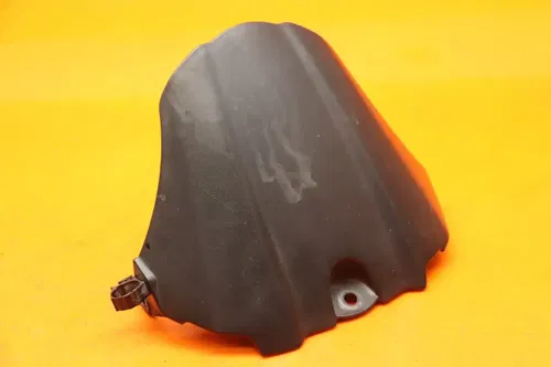 2005-2008 SUZUKI GSXR 1000 OEM REAR BACK WHEEL TIRE HUGGER FENDER