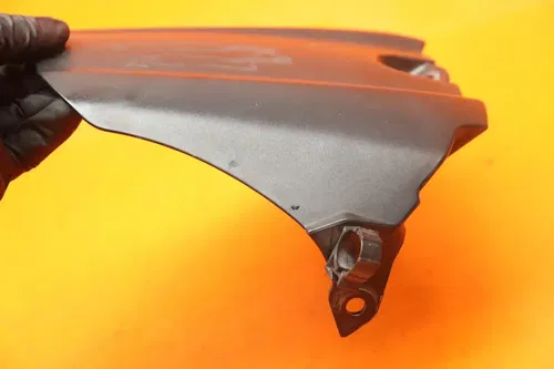 2005-2008 SUZUKI GSXR 1000 OEM REAR BACK WHEEL TIRE HUGGER FENDER