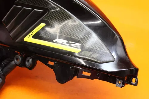 22-23 YAMAHA YZF R7 BLACK OEM LEFT GAS TANK FUEL CELL COVER FAIRING COWL PLASTIC