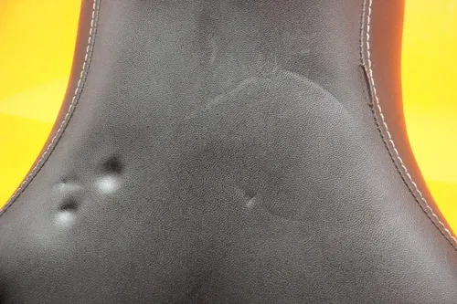 04 05 06 YAMAHA YZF R1 OEM FRONT DRIVERS SEAT PAD SADDLE PILLION