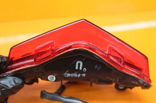 12-16 KAWASAKI NINJA 650 OEM REAR TAIL TAILLIGHT BACK BRAKE LIGHT