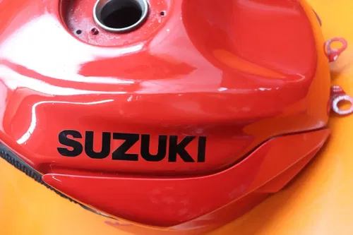 2017 2011-2019 SUZUKI GSXR 600 750 OEM GAS TANK FUEL CELL PETROL RESERVOIR