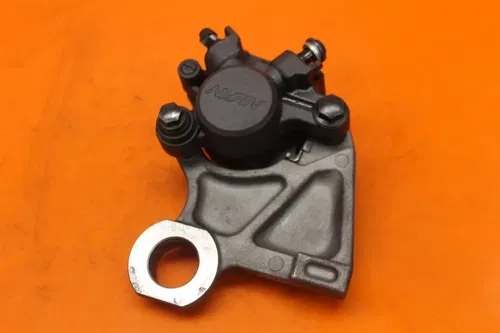 06-16 YAMAHA YZF R6 OEM REAR BACK BRAKE CALIPER W MOUNT BRACKET WITH PADS