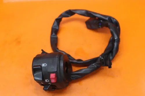 12-16 2016 KAWASAKI NINJA 650 OEM LEFT CLIP ON HANDLE HORN SIGNALS SWITCHES