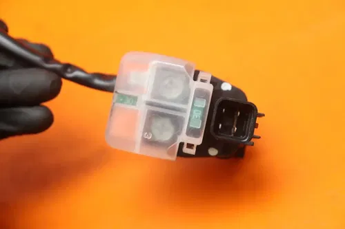2005-2016 SUZUKI GSXR 1000 OEM ENGINE STARTER RELAY STARTING MOTOR SWITCH