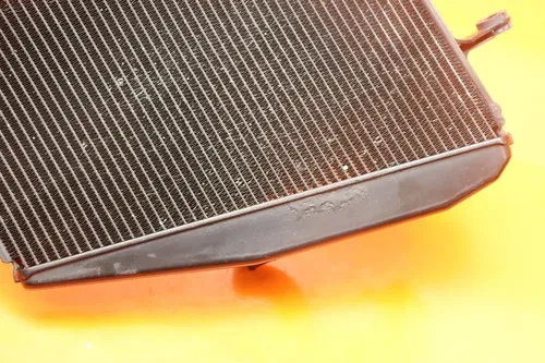 17-25 HONDA CBR1000RR OEM STRAIGHT ENGINE RADIATOR MOTOR COOLER COOLING RADIATER