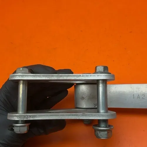 2009-2017 SUZUKI GSXR 1000 OEM REAR DOGBONE SHOCK LINKAGE LINK