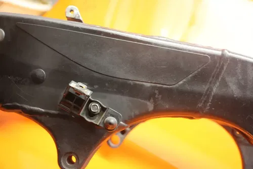 2007 2008 YAMAHA YZF R1 STRAIGHT FRAME CHASSIS C 4C8-21110-01-00