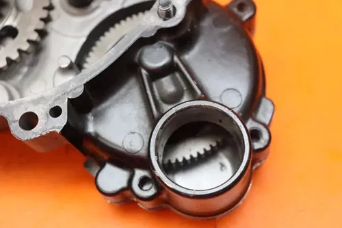 2011 KAWASAKI NINJA ZX6R OEM ENGINE MOTOR TIMING CHAIN COVER