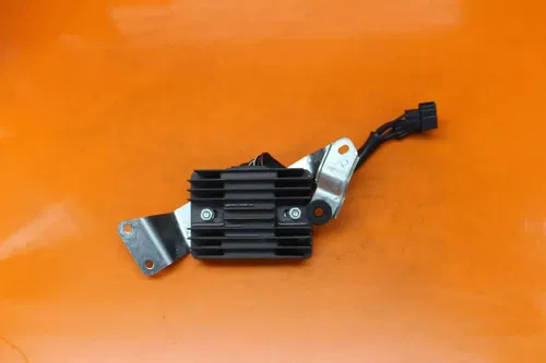 2017 SUZUKI GSXR750 OEM RECTIFIER VOLTAGE REGULATOR
