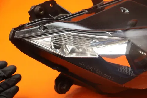 2013-2017 KAWASAKI NINJA ZX6R OEM FRONT HEADLIGHT HEAD LIGHT LAMP  *NO CRACKS*