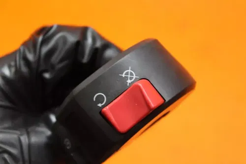03-06 DUCATI 749 OEM RIGHT CLIP ON HANDLE KILL OFF START SWITCH SWITCHES