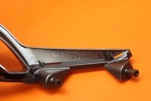 2011-2013 SUZUKI GSXR 1000 OEM FRONT CENTER COWL FAIRING *NO CRACKS*