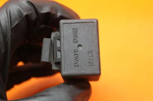 2020 HARLEY-DAVIDSON STREET 500 OEM TURN SIGNAL BLINKER RELAY FLASHER SWITCH