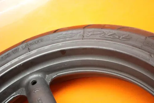 99-07 SUZUKI GSXR1300R BUSA OEM FRONT WHEEL RIM W TIRE 54111-33E10-35W