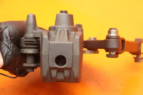 2011-2013 KAWASAKI NINJA 1000 OEM REAR BACK BRAKE CALIPER W MOUNT BRACKET