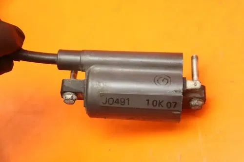 2008-2009 SUZUKI BOULEVARD M109R OEM IGNITION COILS