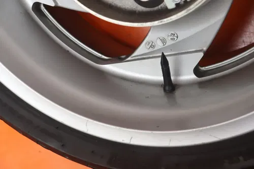 2011 SUZUKI BOULEVARD OEM STRAIGHT REAR WHEEL BACK RIM W TIRE