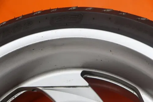 2011 SUZUKI BOULEVARD OEM STRAIGHT REAR WHEEL BACK RIM W TIRE