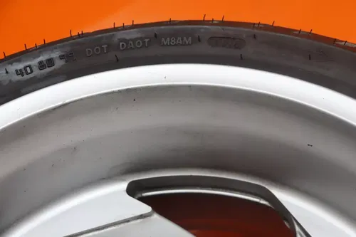 2011 SUZUKI BOULEVARD OEM STRAIGHT REAR WHEEL BACK RIM W TIRE