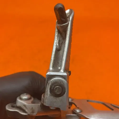 09-14 SUZUKI GSXR 1000 OEM LEFT REARSET REAR SET DRIVER FOOT PEG REST STOP