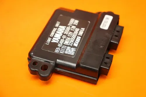 22-24 YAMAHA YZF R7 OEM LED LCU LIGHT CONTROL UNIT BOX CONTROLLER COMPUTER