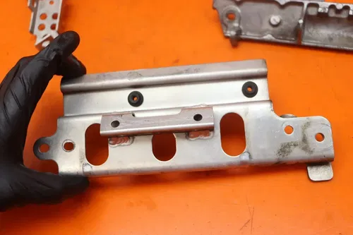 2005-2006 KAWASAKI NINJA ZX6R OEM REAR BACK SUBFRAME SUB FRAME MOUNTING BRACKET