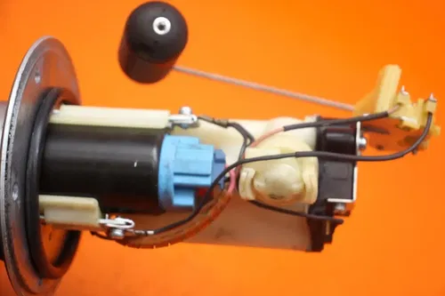 2006 2007 SUZUKI GSXR 600 750 OEM FUEL PUMP GAS PETROL SENDER UNIT 15100-01H00